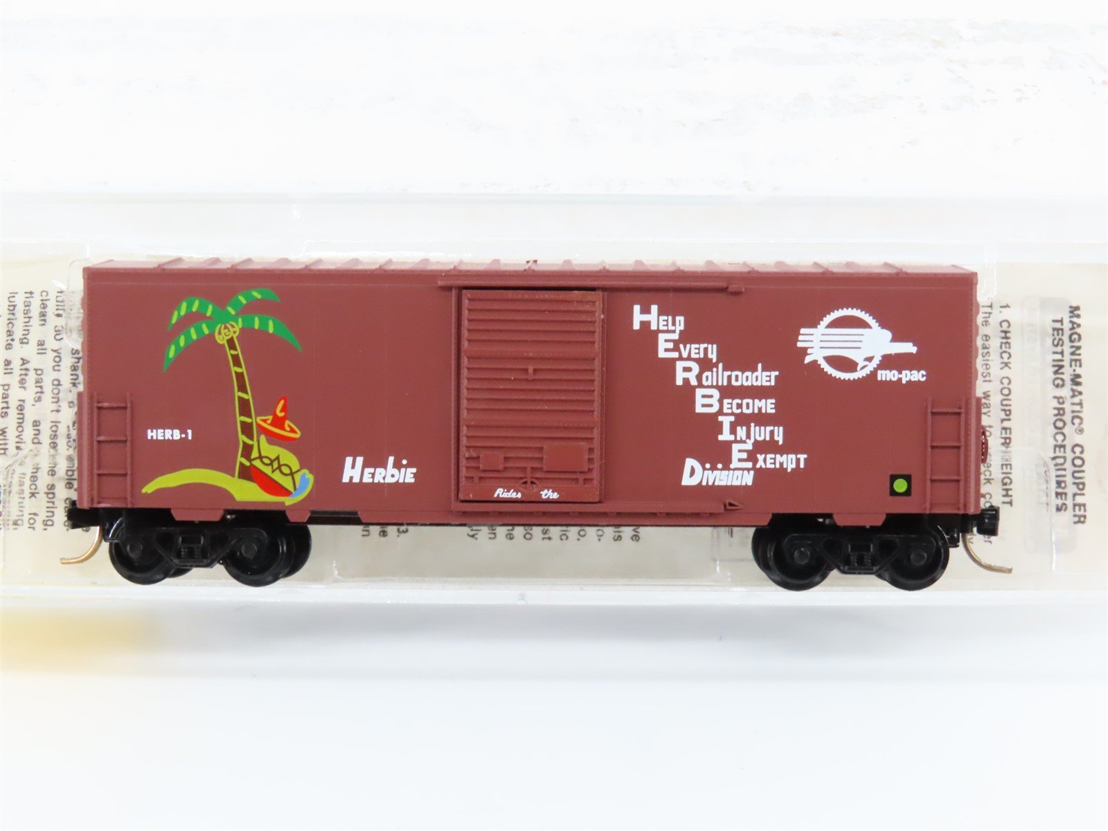 N Scale Micro-Trains MTL 24220 HERB Missouri Pacific Herbie 40' Box Car #1