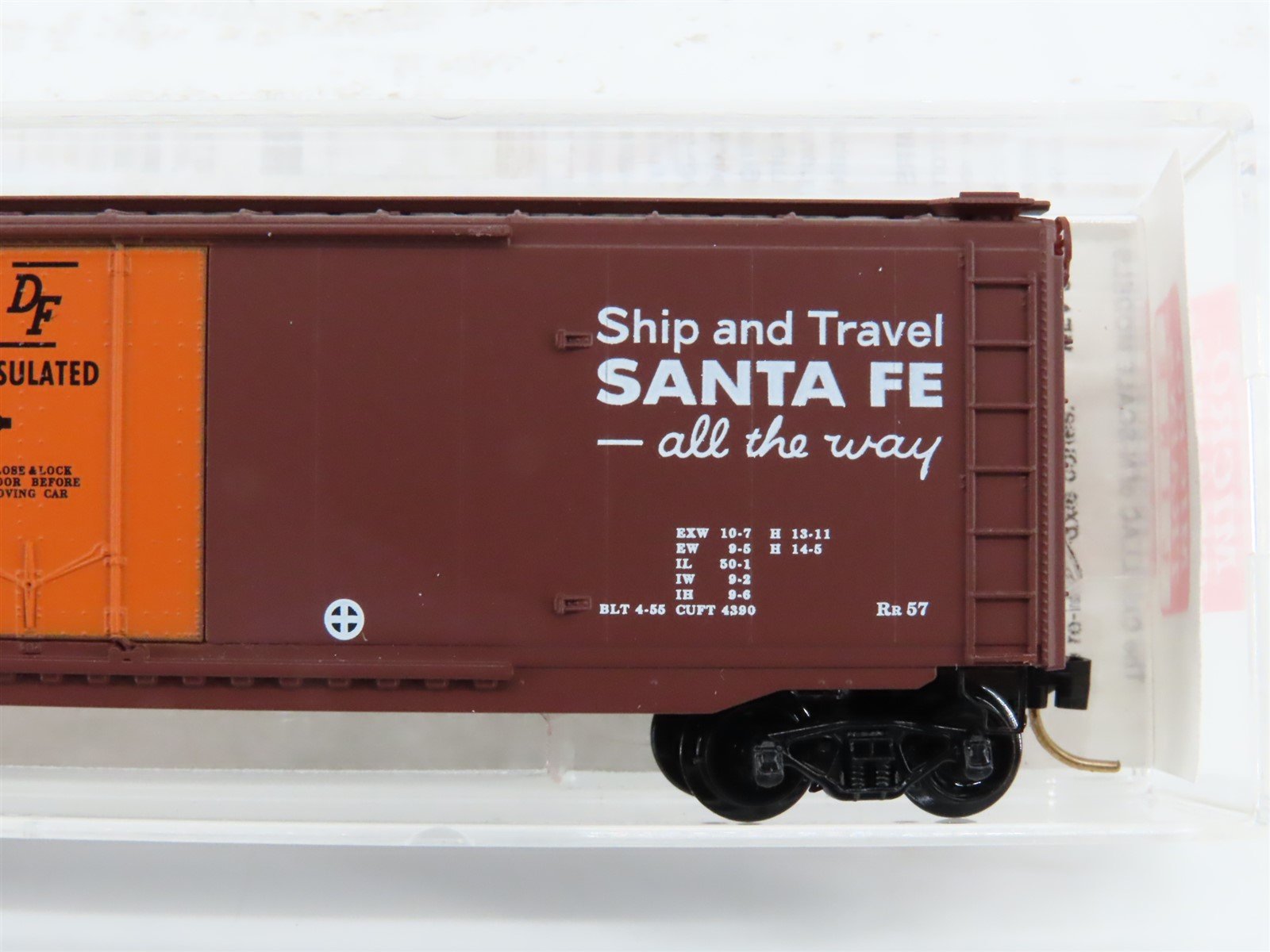 N Scale Micro-Trains MTL 32050/3 SFRB Santa Fe Railroad 50' Box Car #6172