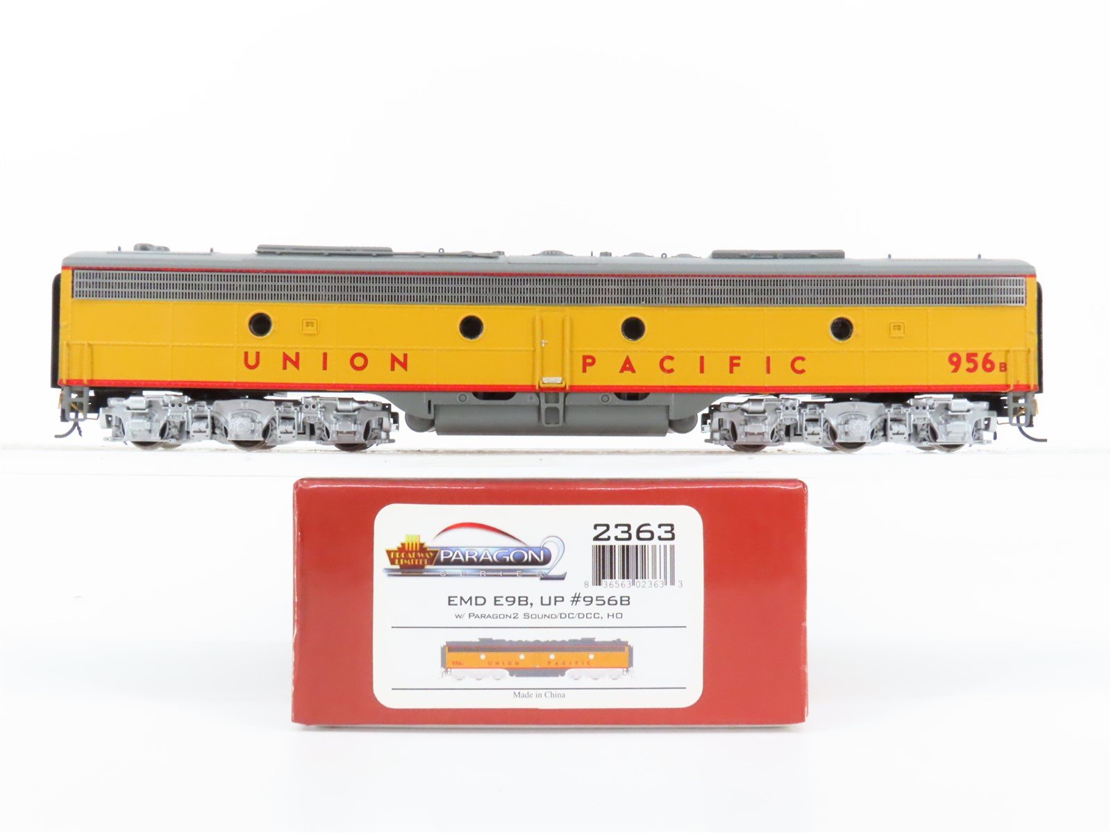 HO Scale Broadway Limited BLI 2363 UP Railway E9B Diesel #956B w/DCC & Sound