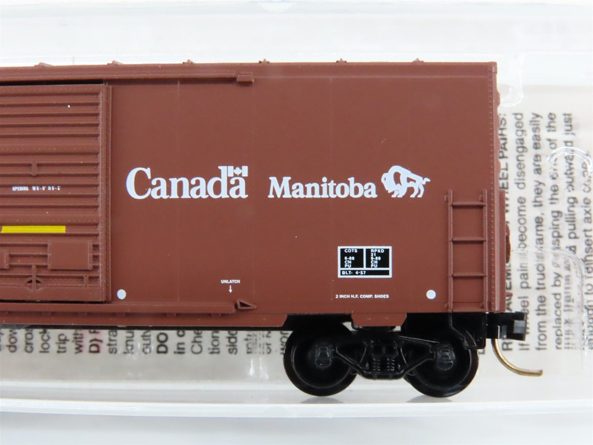 N Scale Micro-Trains MTL 24280 CN Canadian National Railroad 40&#39; Box Car #446214