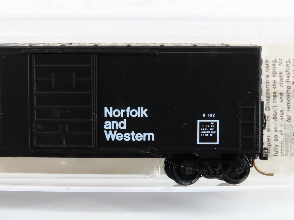 N Scale Micro-Trains MTL 24030 NW Norfolk &amp; Western Railroad 40&#39; Box Car #391331