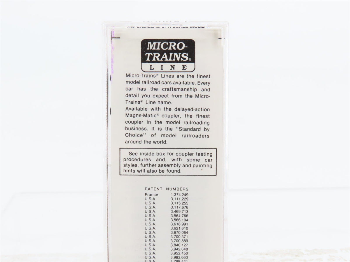 N Scale Micro-Trains MTL 33010 GN Great Northern Railroad 50&#39; Box Car #17833