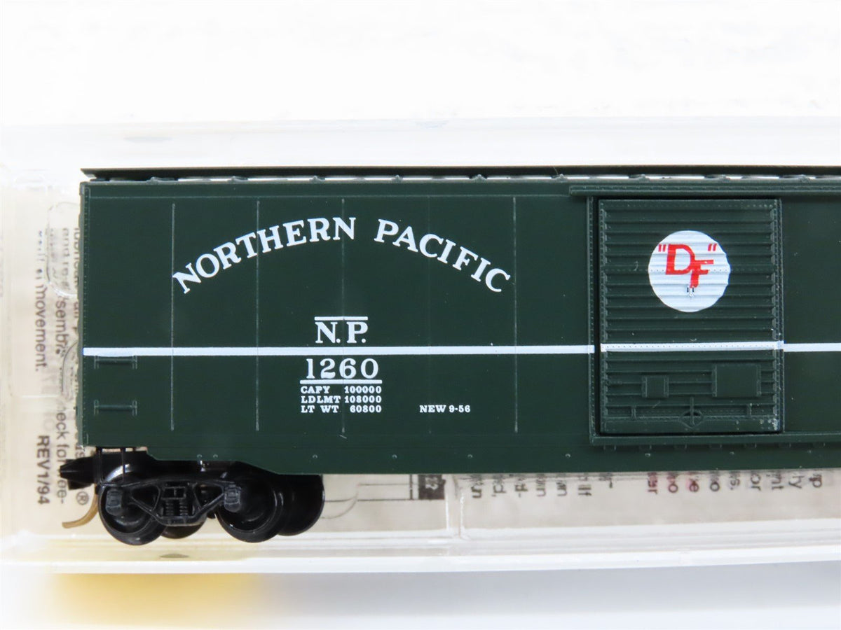 N Scale Micro-Trains MTL 31250 NP Northern Pacific 50&#39; Single Door Box Car #1260
