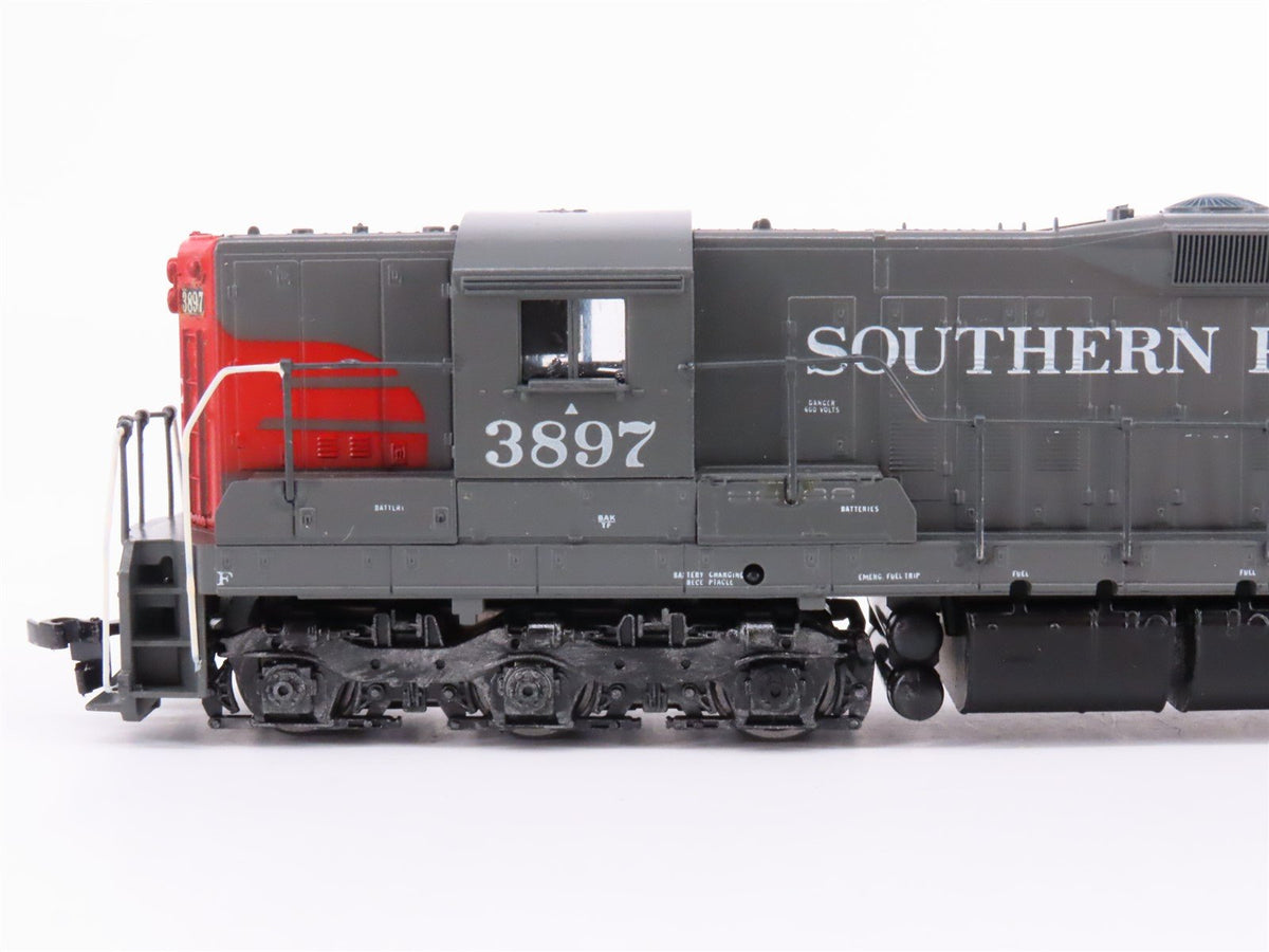 HO Scale Athearn SP Southern Pacific &quot;Bloody Nose&quot; EMD SD9 Diesel #3897