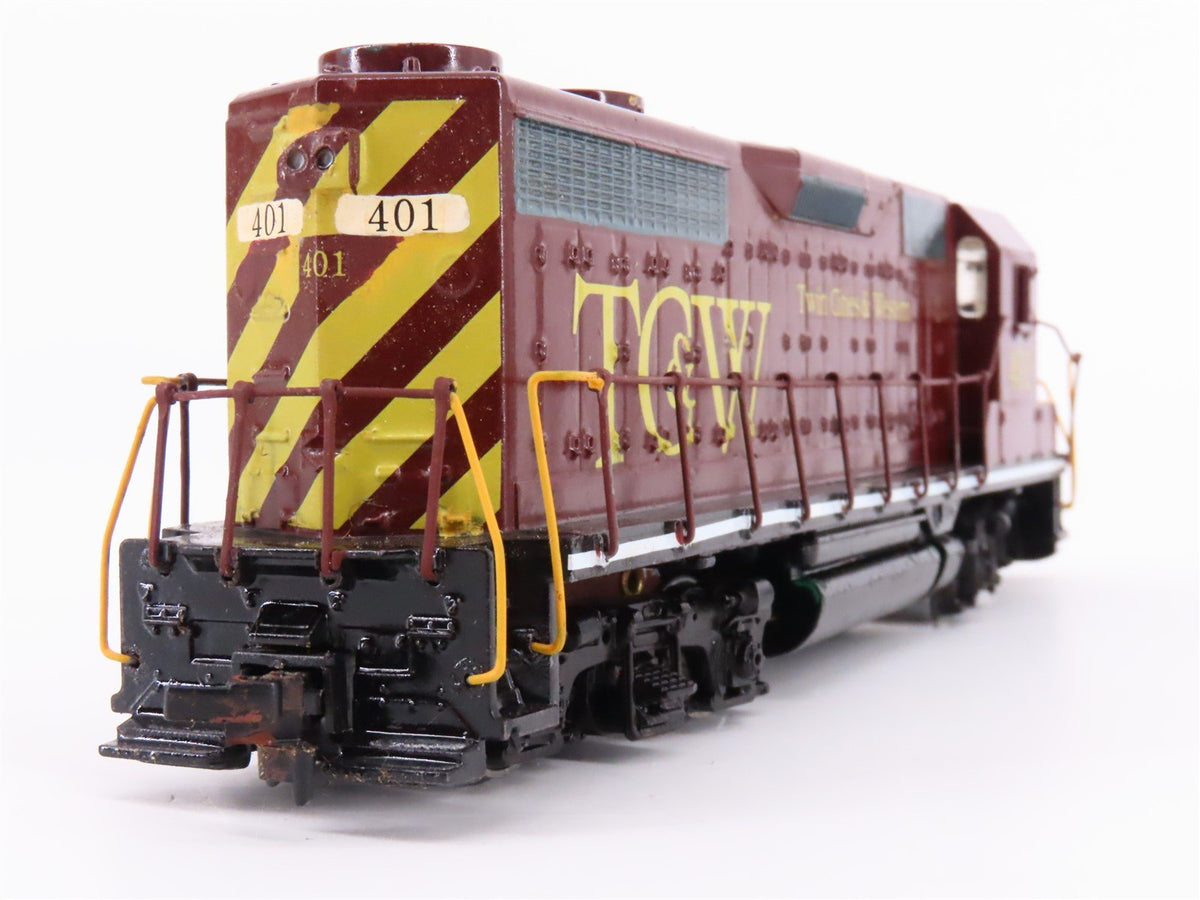 HO Scale Athearn TC&amp;W Twin Cities &amp; Western EMD GP35 Diesel #401 - Custom