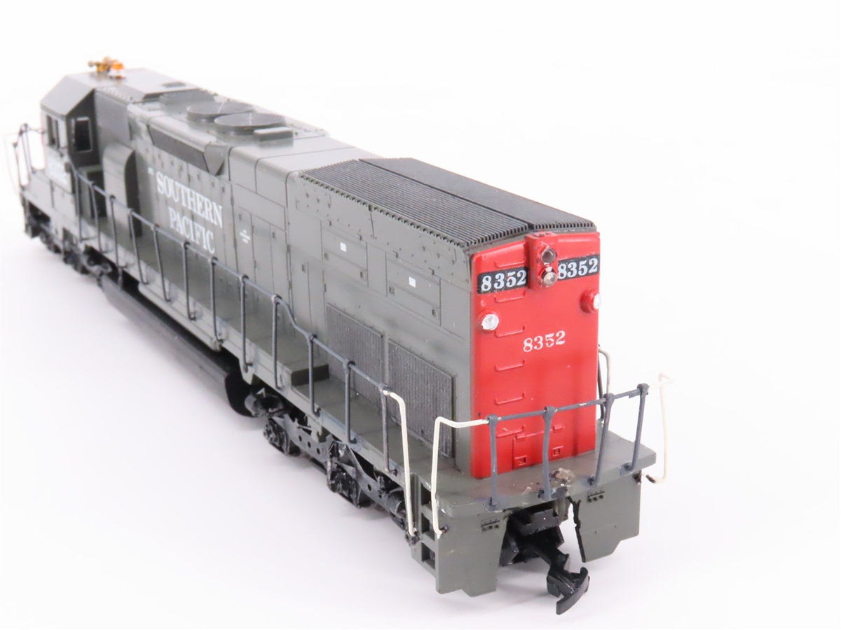 HO Scale Athearn SP Southern Pacific &quot;Bloody Nose&quot; EMD SD40T-2 Diesel #8352