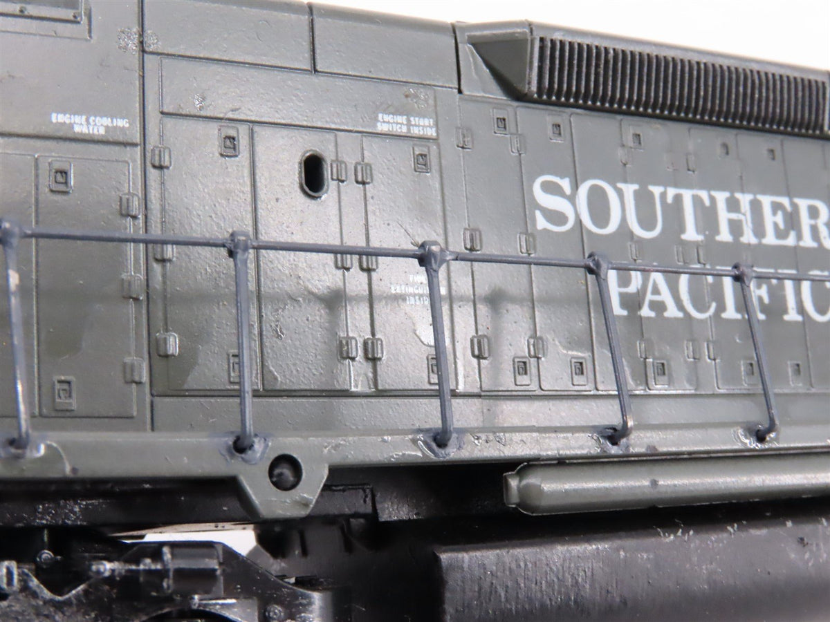 HO Scale Athearn SP Southern Pacific &quot;Bloody Nose&quot; EMD SD40T-2 Diesel #8352