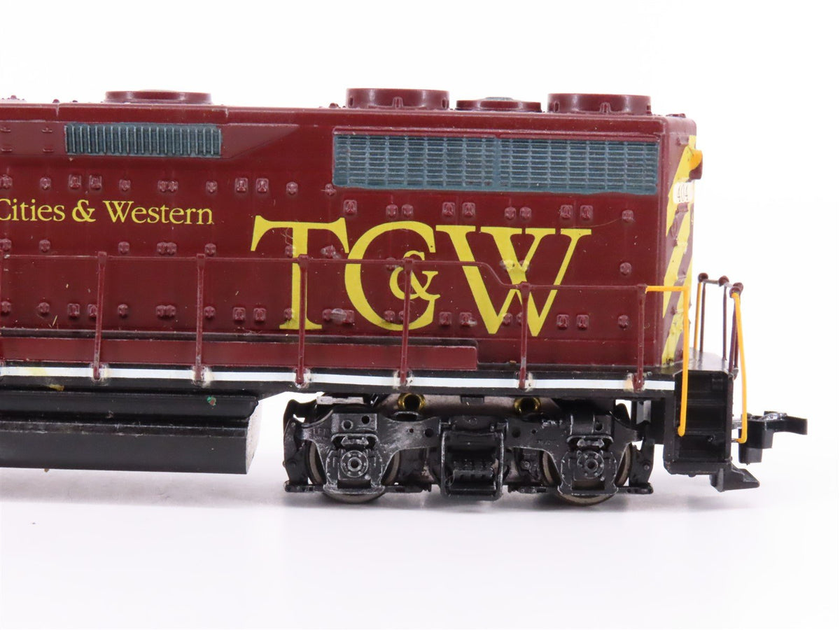 HO Scale Athearn TC&amp;W Twin Cities &amp; Western EMD GP35 Diesel #404 - Custom