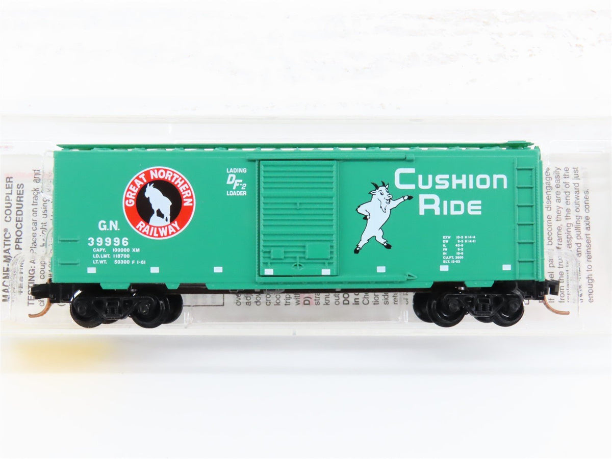 N Scale Micro-Trains MTL 20680 GN Great Northern &quot;Goat&quot; 40&#39; Box Car #39996