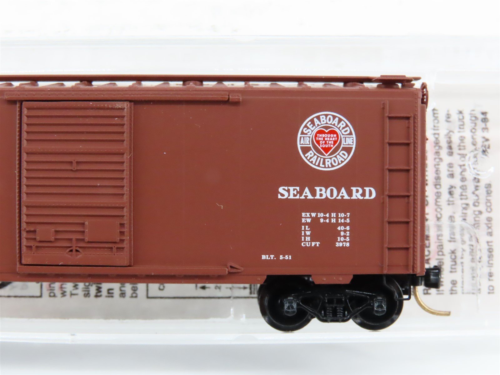 N Scale Micro-Trains MTL 20660 SAL Silver Comet 40' Single Door Box Car #24863