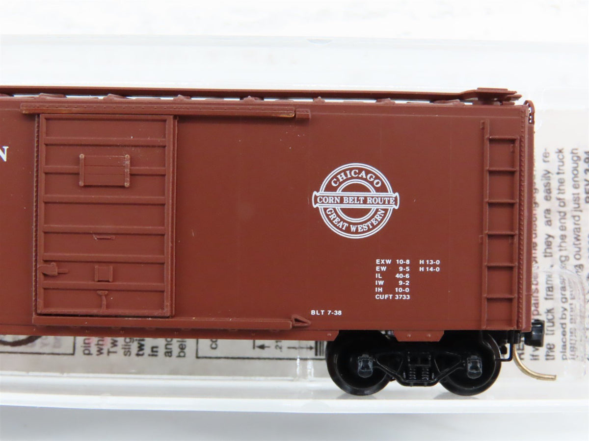 N Scale Micro-Trains MTL 20950 CGW Chicago Great Western 40&#39; Box Car #90017