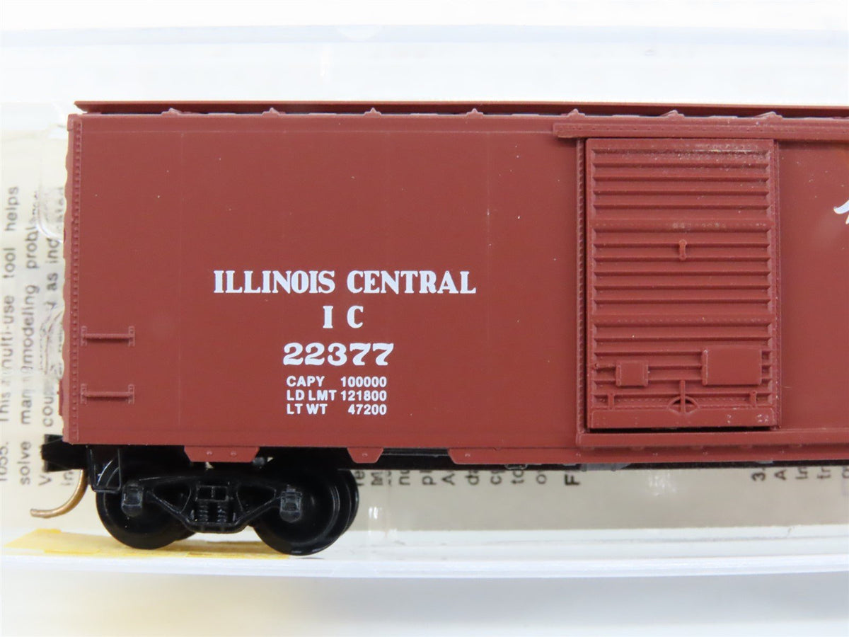 N Scale Micro-Trains MTL 20056 IC Illinois Central Railroad 40&#39; Box Car #22377