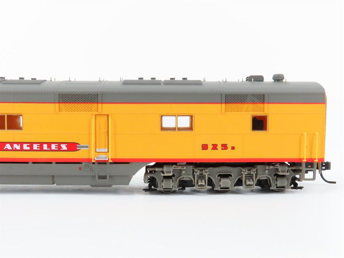 HO Scale Proto 23197 UP Union Pacific &quot;City of LA&quot; E6B Diesel #925B UNPOWERED