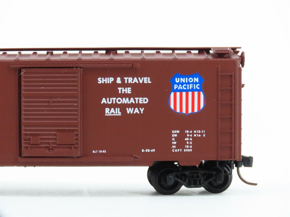 N Scale Kadee Micro-Trains MTL 20710 UP Union Pacific 40&#39; Box Car #108645