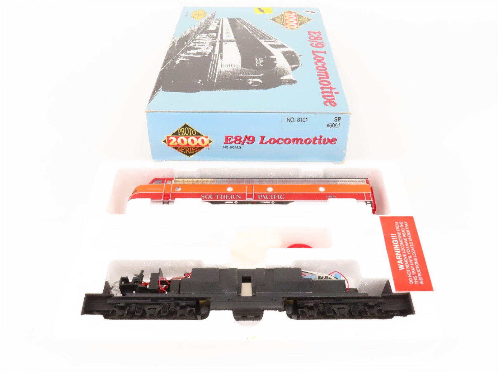 HO Scale Proto 2000 8101 SP Southern Pacific E8/9A Diesel Locomotive #6051