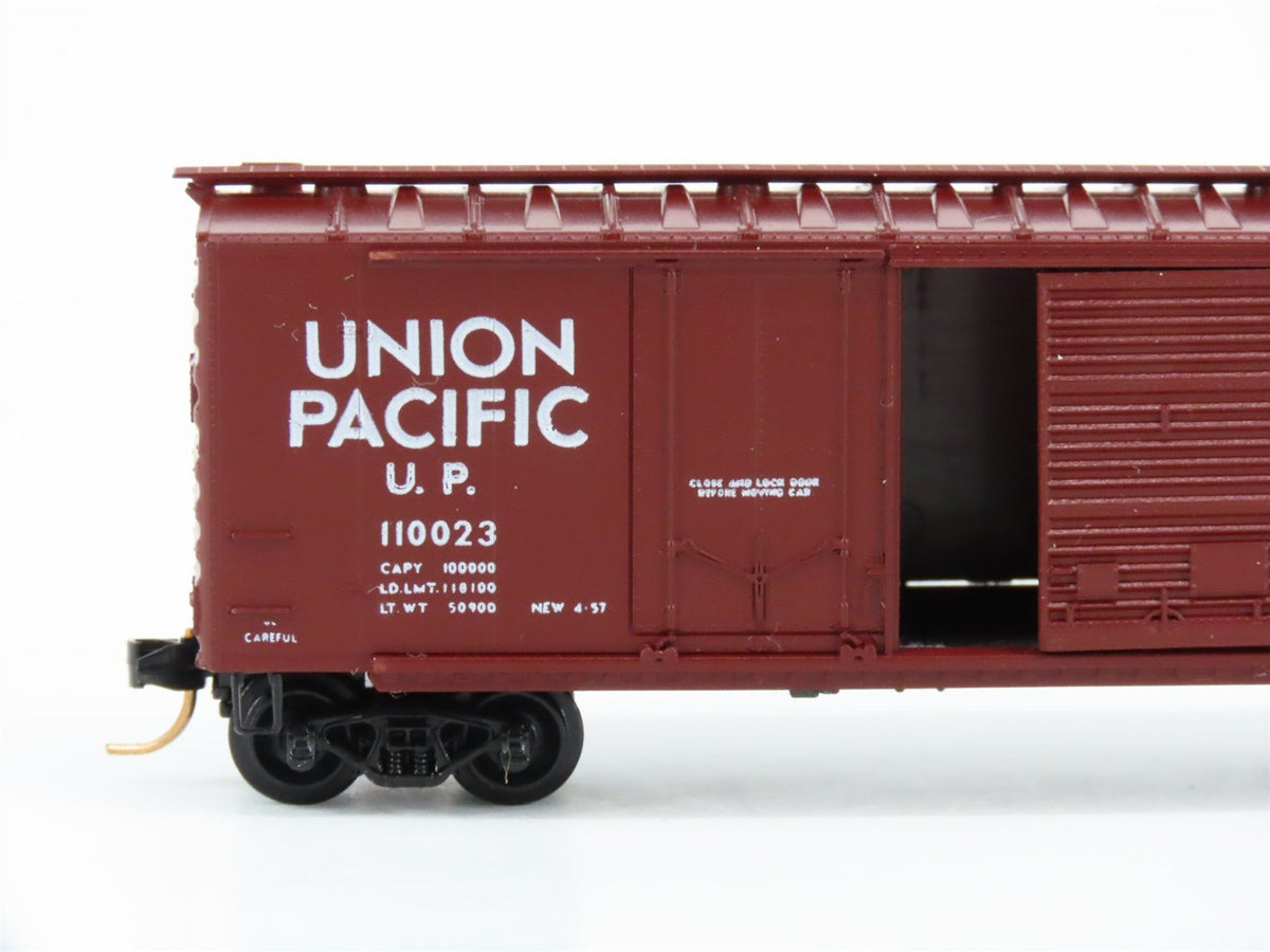 N Scale Kadee Micro-Trains MTL 22030 UP Union Pacific 40&#39; Box Car #110023