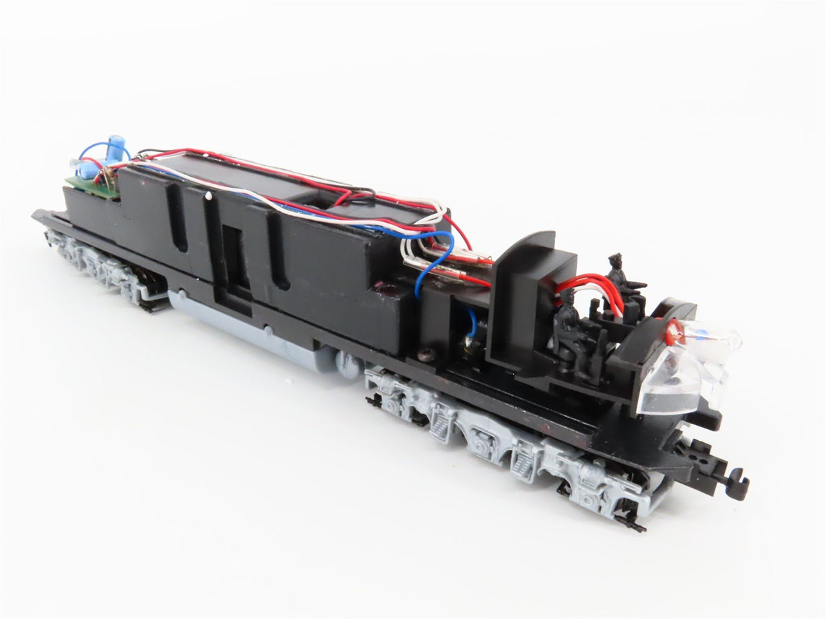 HO Scale Proto 2000 8123 ATSF Santa Fe E8/9A Diesel Locomotive #86