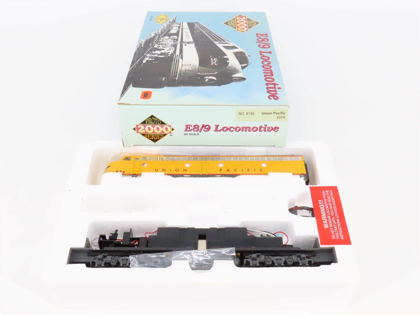 HO Scale Proto 2000 8136 UP Union Pacific E8/9A Diesel Locomotive #926