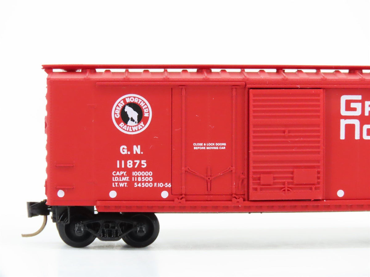 N Scale Kadee Micro-Trains MTL 22020 GN Great Northern 40&#39; Box Car #11875