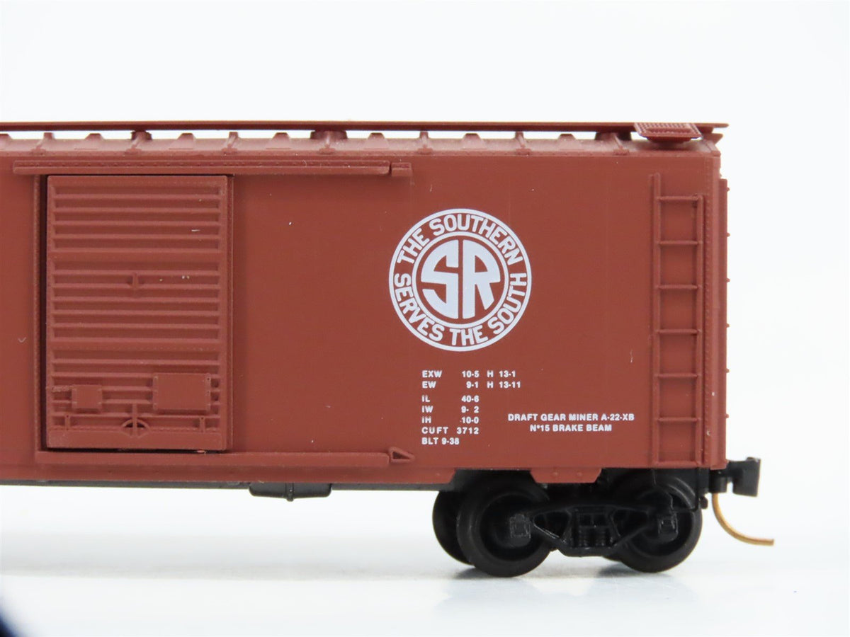 N Scale Kadee Micro-Trains MTL 20530 SOU Southern 40&#39; Single Door Box Car #10060