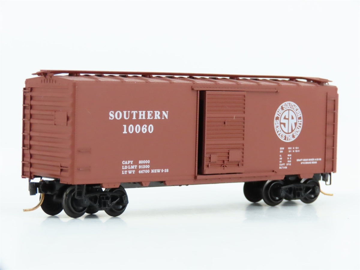 N Scale Kadee Micro-Trains MTL 20530 SOU Southern 40&#39; Single Door Box Car #10060