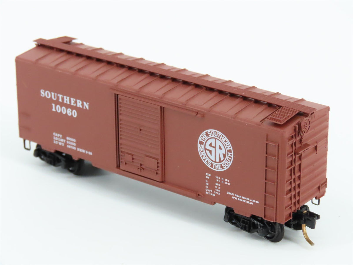 N Scale Kadee Micro-Trains MTL 20530 SOU Southern 40&#39; Single Door Box Car #10060