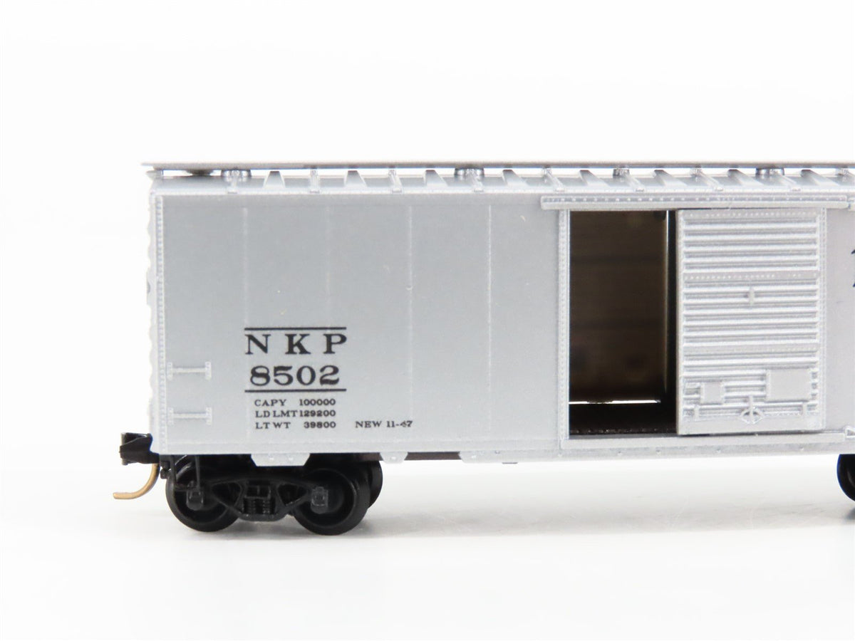 N Scale Kadee Micro-Trains MTL 20006 NKP Nickel Plate Road 40&#39; Box Car #8502