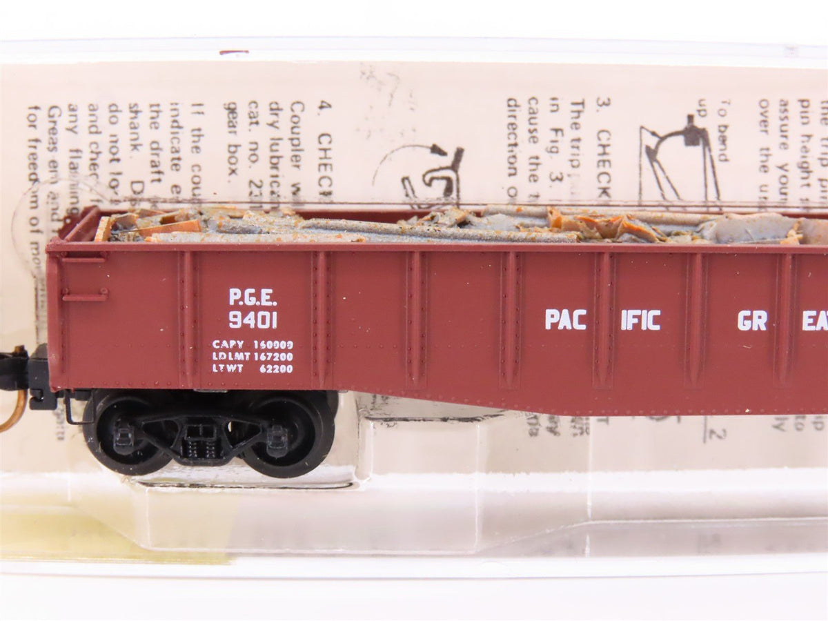 N Scale Micro-Trains MTL/Kadee 46300 PGE 50&#39; Fishbelly Gondola Car #9401 wLoad