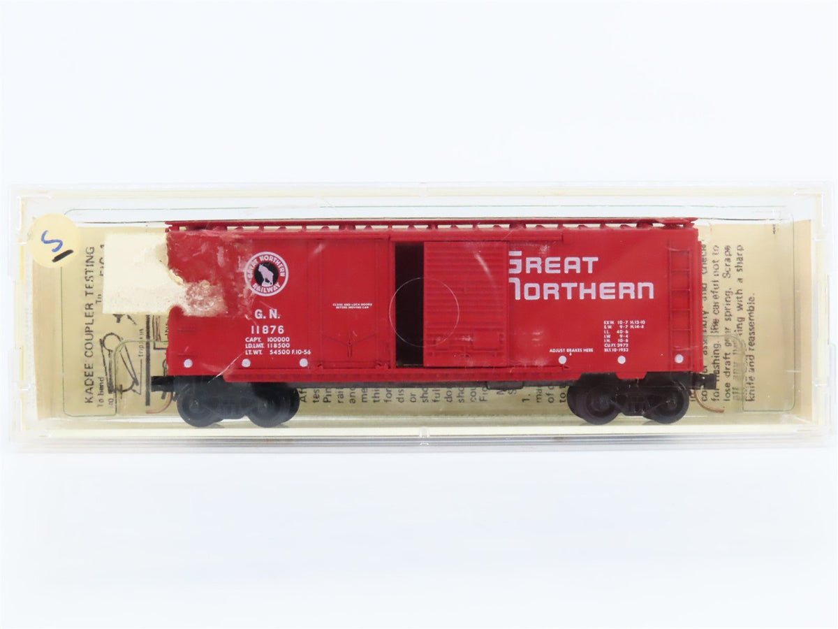 N Scale Kadee Micro-Trains MTL 22020 GN Great Northern 40&#39; Box Car #11876