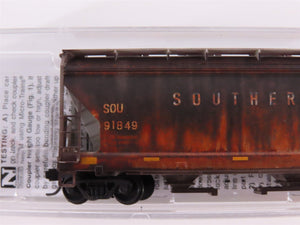 N Micro-Trains MTL 98305037 SOU Southern 3-Bay Covered Hopper 3-Pack w/ Graffiti