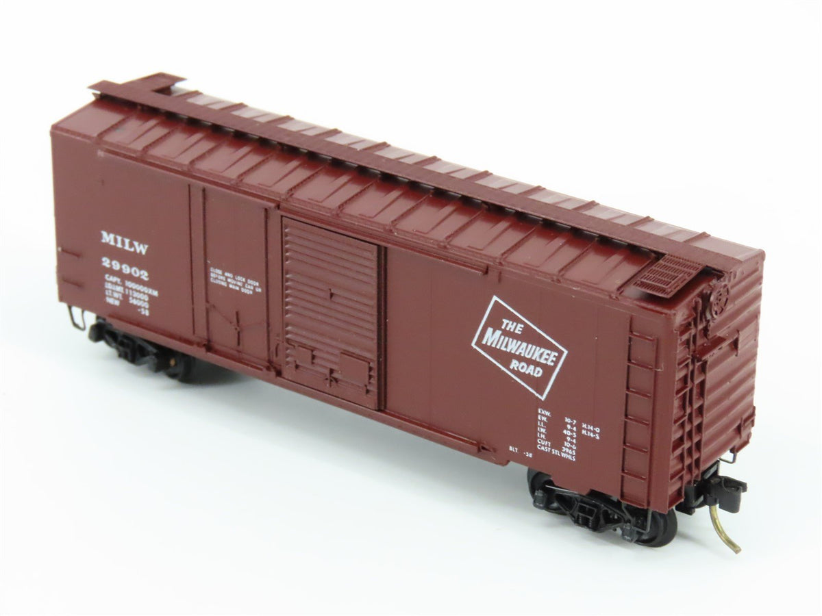 N Kadee Micro-Trains MTL 22180 MILW Milwaukee 40&#39; Box Car #29902 - Blue Label