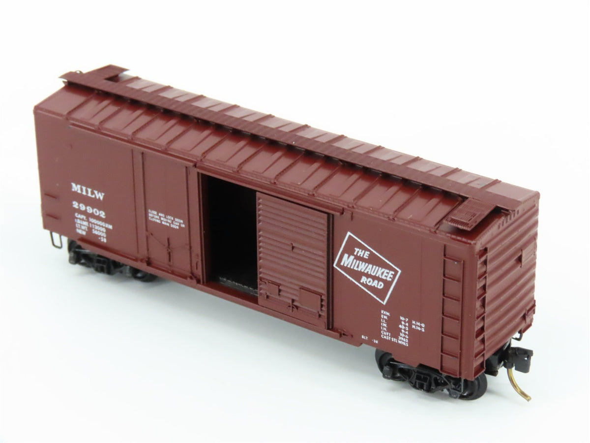 N Kadee Micro-Trains MTL 22180 MILW Milwaukee 40&#39; Box Car #29902 - Blue Label