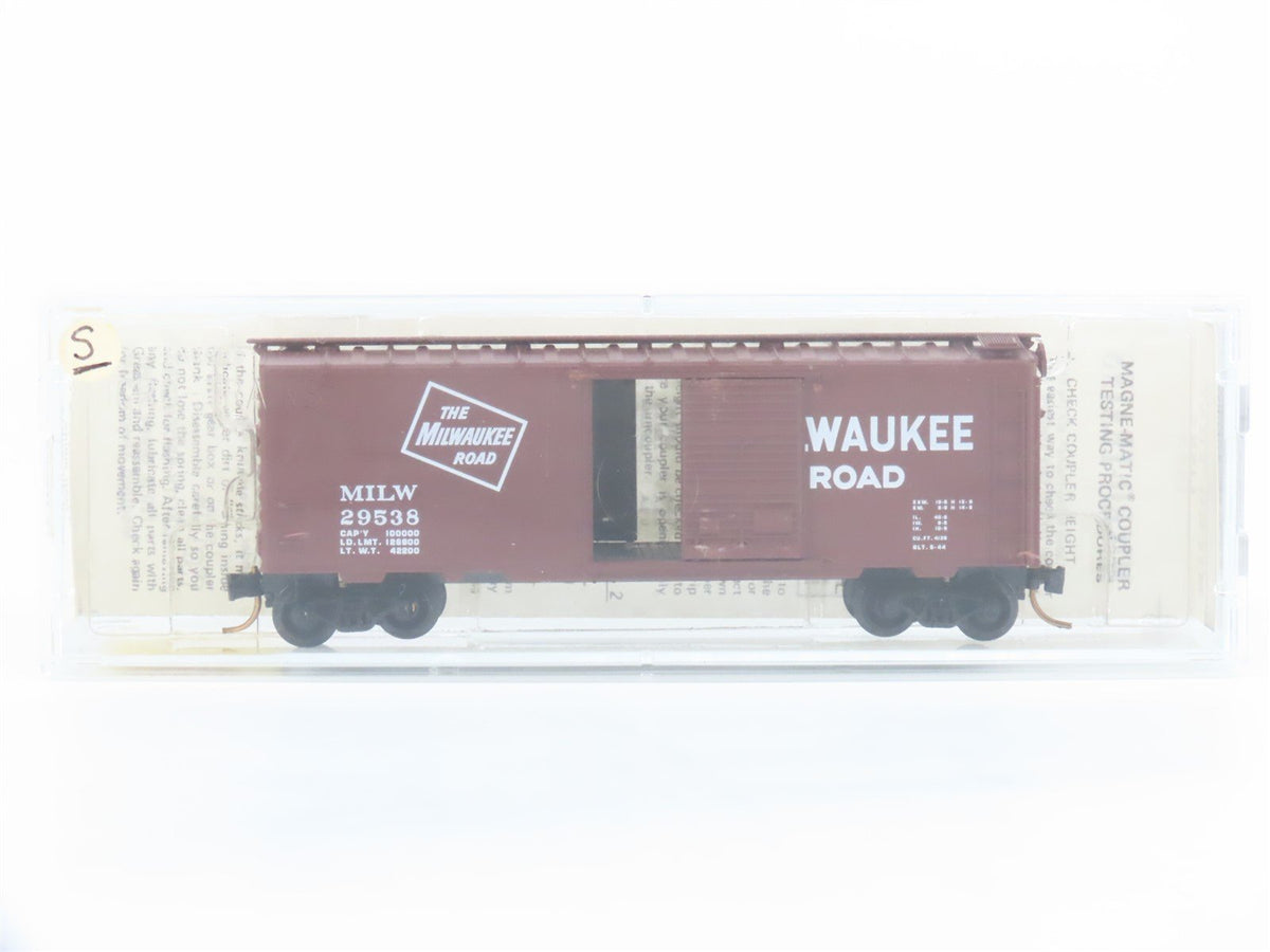 N Scale Kadee Micro-Trains MTL 20910 MILW Milwaukee Road 40&#39; Box Car #29538