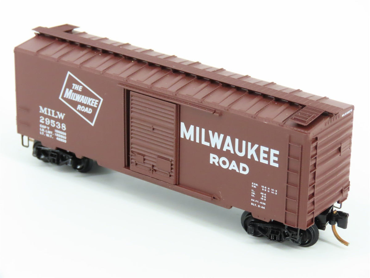 N Scale Kadee Micro-Trains MTL 20910 MILW Milwaukee Road 40&#39; Box Car #29538