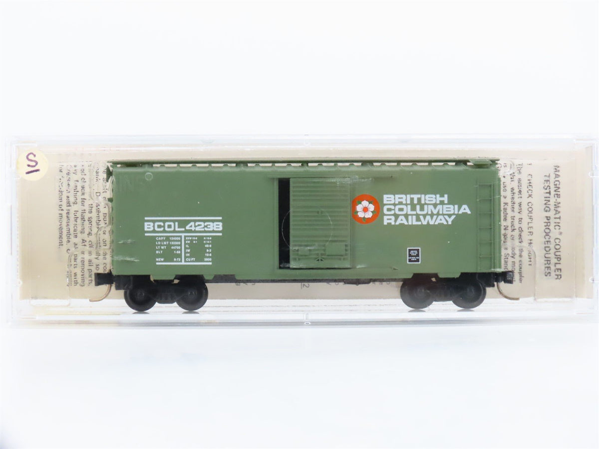 N Scale Kadee Micro-Trains MTL 20580 BCOL British Columbia 40&#39; Box Car #4238