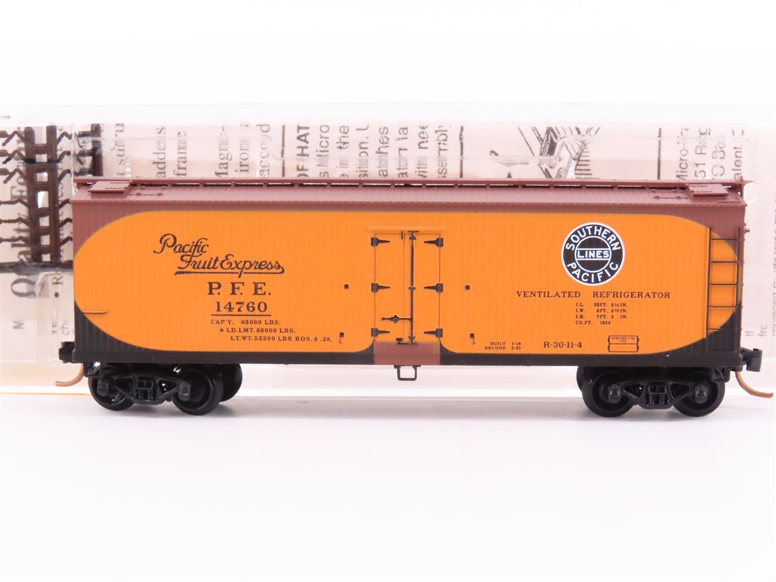 N Scale Micro-Trains MTL 49500 PFE Pacific Fruit Express 40' Wood Reefer #14760