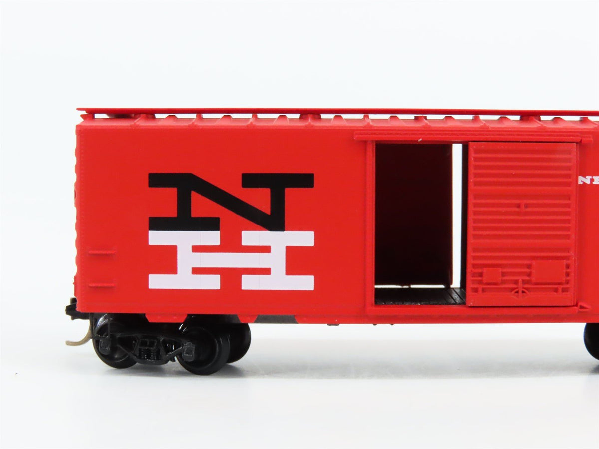 N Scale Kadee Micro-Trains MTL 20830 NH New Haven 40&#39; Single Door Box Car #32198