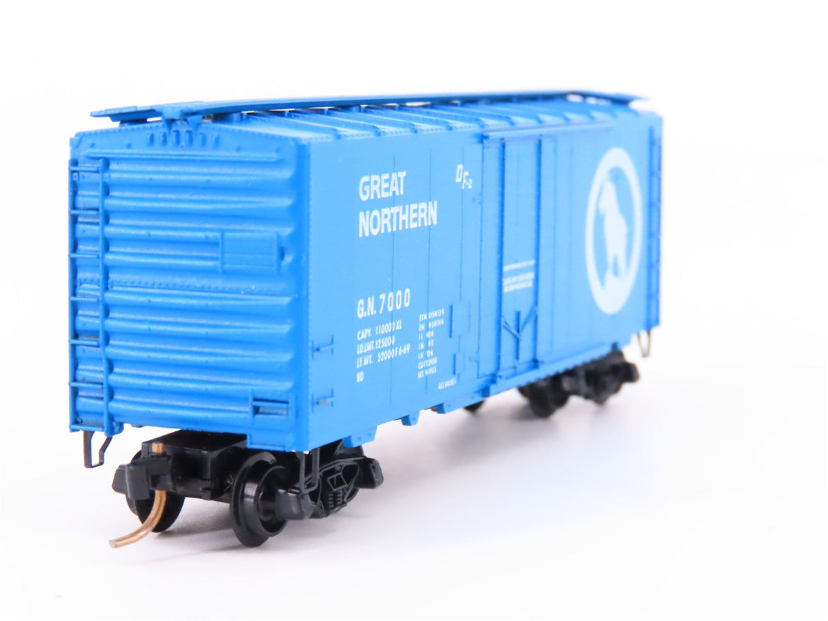 N Scale Micro-Trains MTL/Kadee 21190 GN Great Northern 40&#39; Standard Boxcar #7000