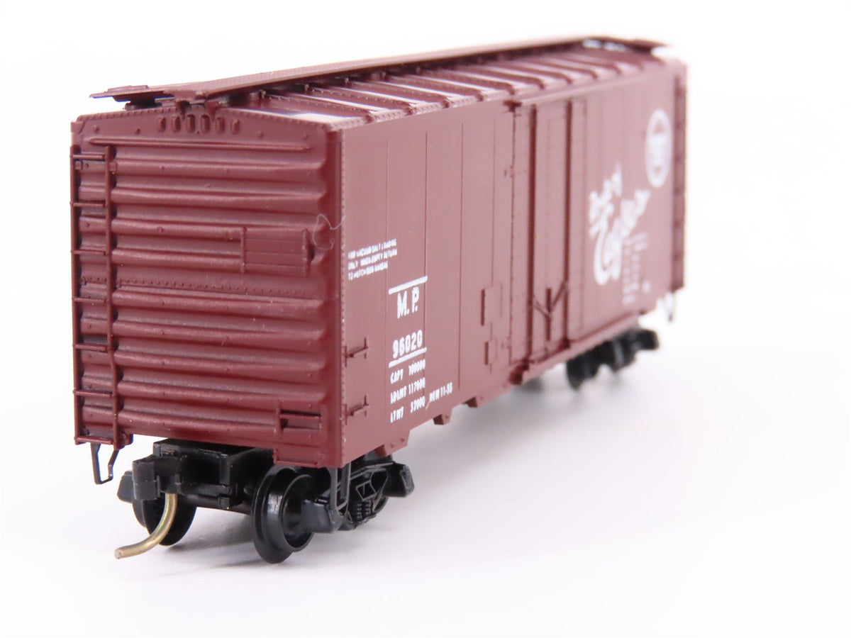 N Scale Micro-Trains MTL/Kadee 21110 MP Missouri Pacific 40&#39; Boxcar #96020