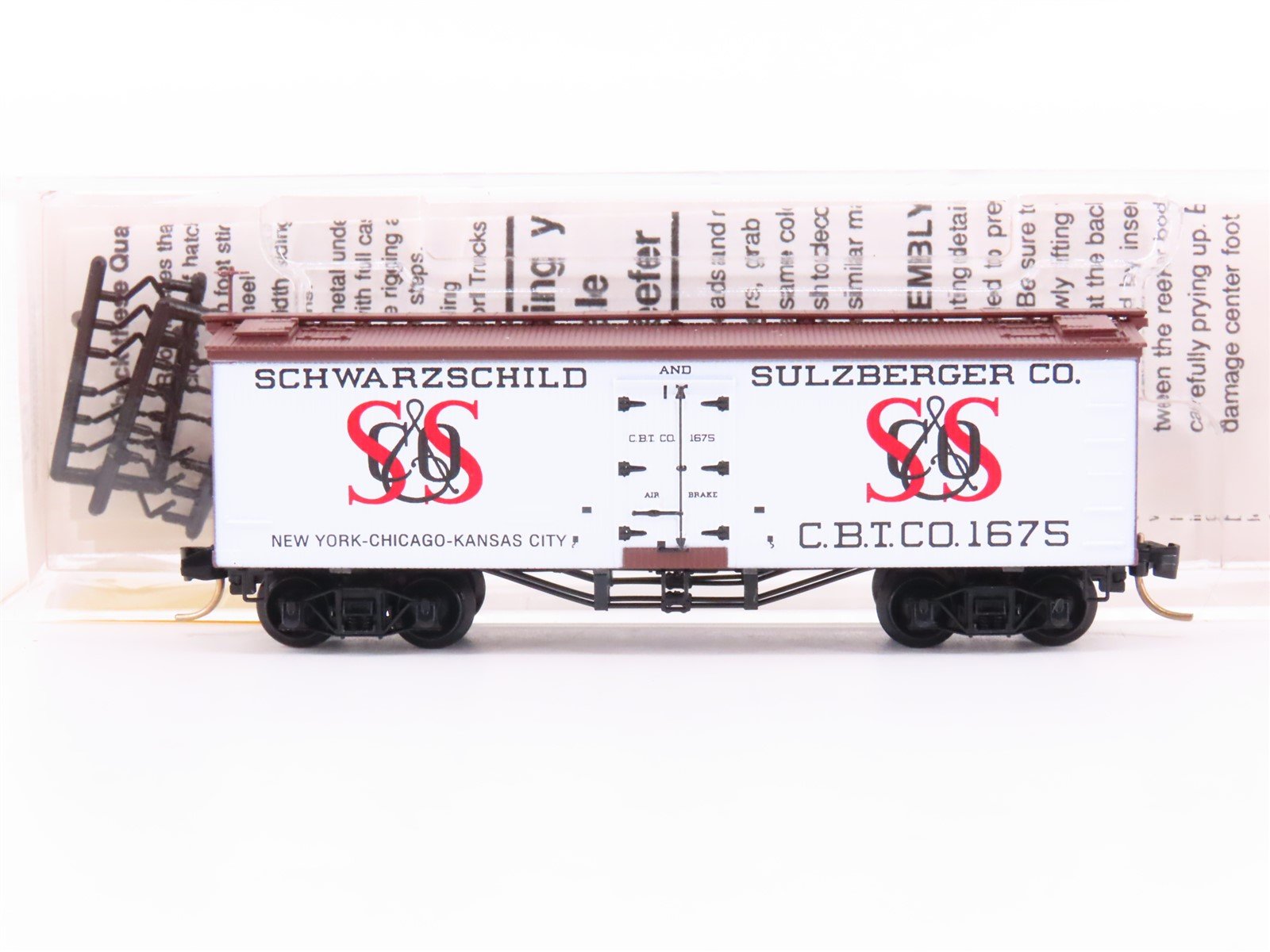 N Micro-Trains MTL 58020 CBTCo Schwarzschild & Sulzberger 36' Ice Reefer #1675