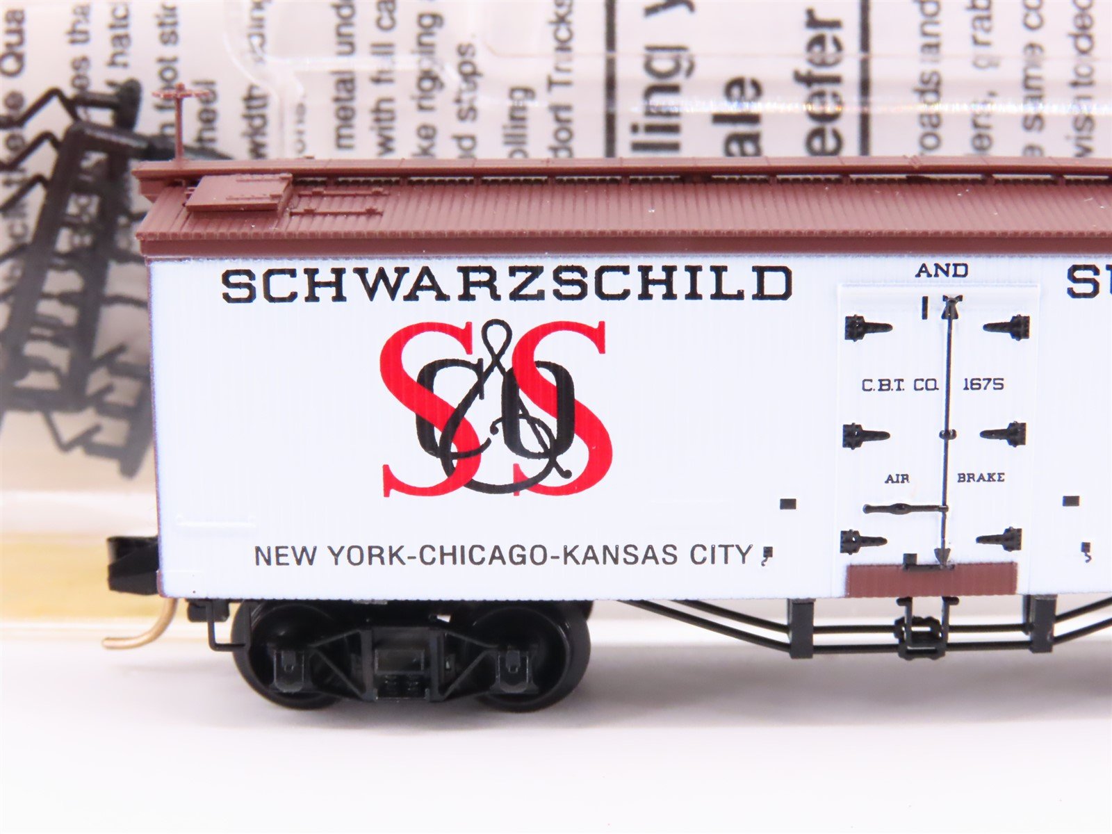 N Micro-Trains MTL 58020 CBTCo Schwarzschild & Sulzberger 36' Ice Reefer #1675