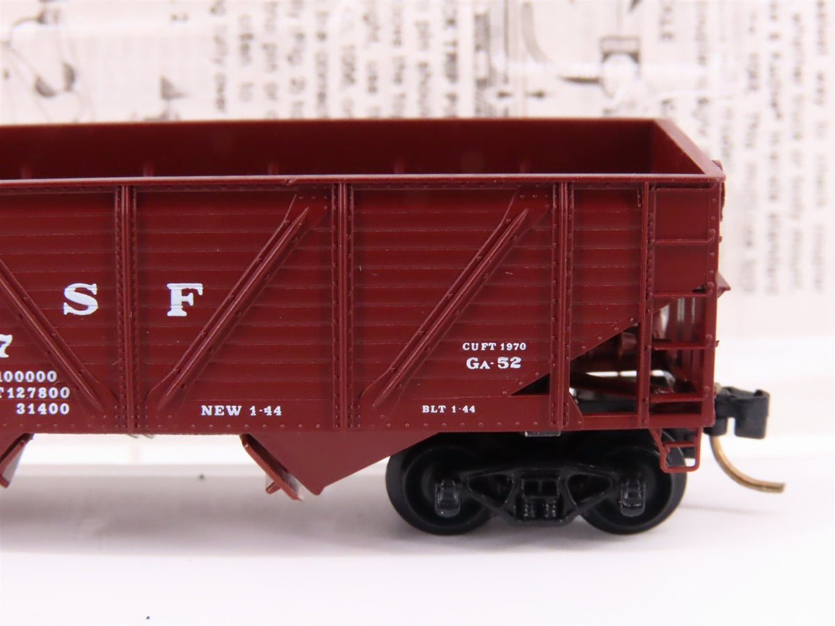 N Scale Micro-Trains MTL/Kadee 57010 ATSF Railway 33&#39; Hopper Car #180847 w/Load