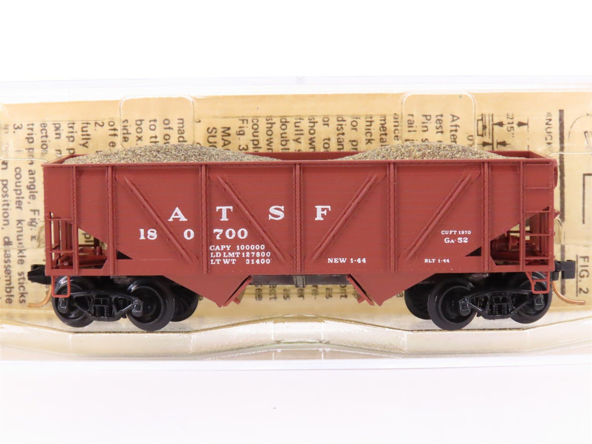 N Scale Micro-Trains MTL/Kadee 57010 ATSF Railway 33&#39; Hopper Car #180700 w/Load