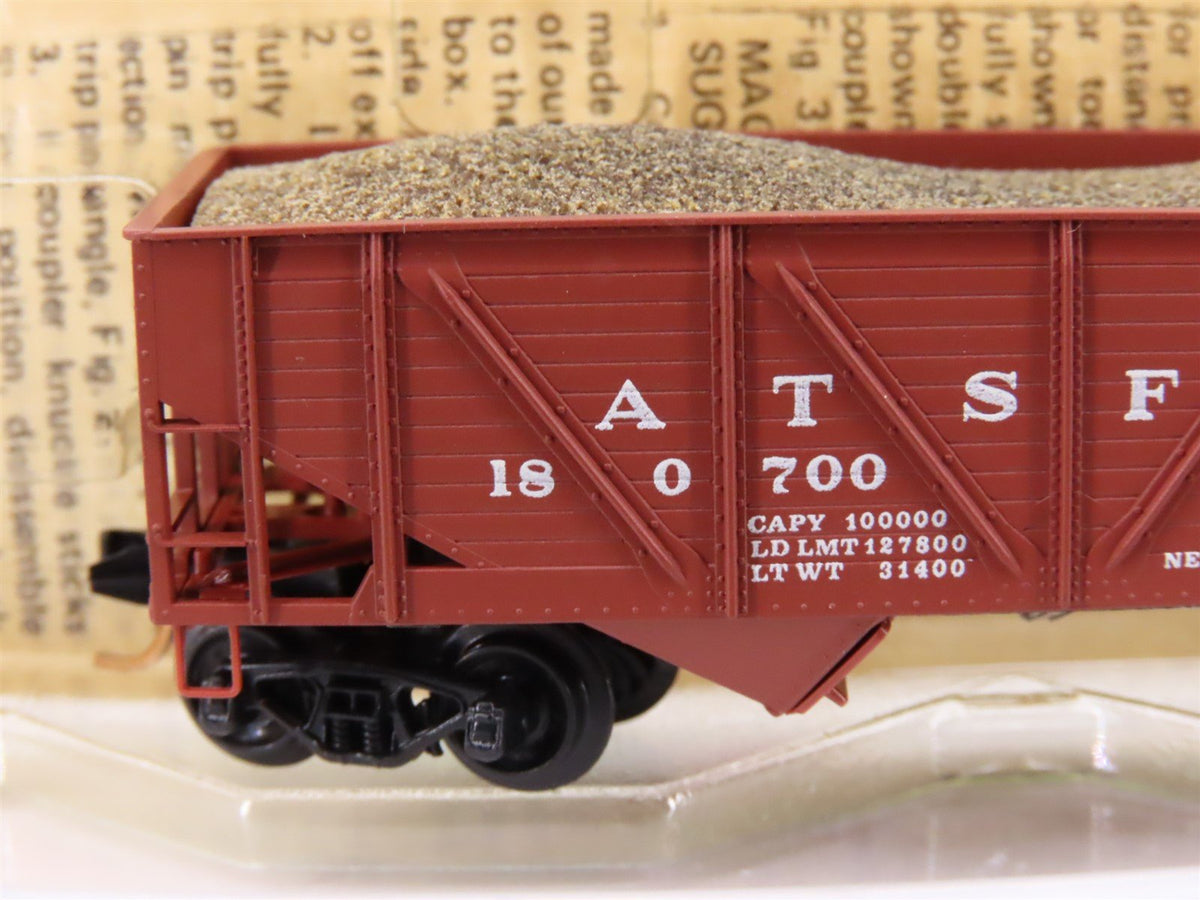 N Scale Micro-Trains MTL/Kadee 57010 ATSF Railway 33&#39; Hopper Car #180700 w/Load