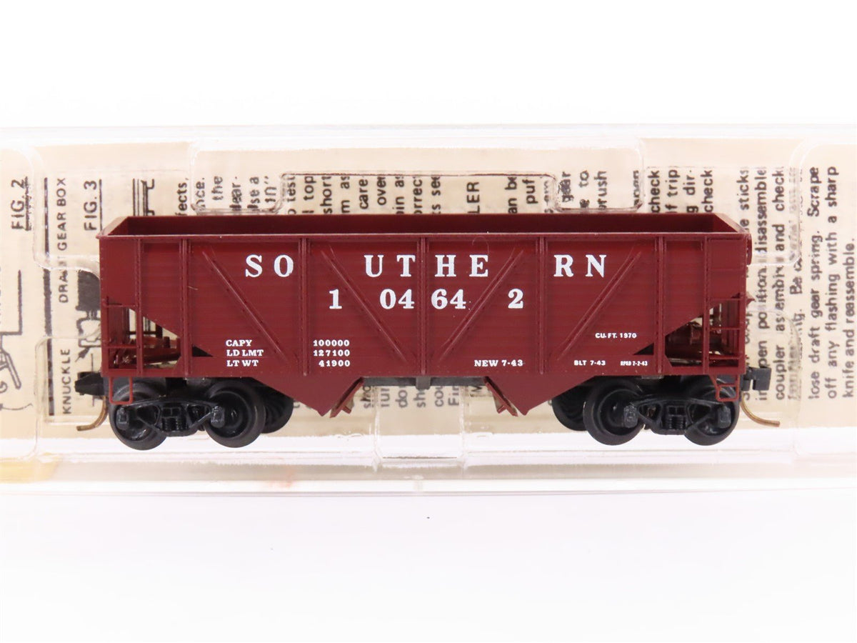 N Scale Micro-Trains MTL/Kadee 57040 Southern 33&#39; Wood Side Hopper Car #104642