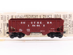 N Scale Micro-Trains MTL/Kadee 57040 Southern 33' Wood Side Hopper Car #104642