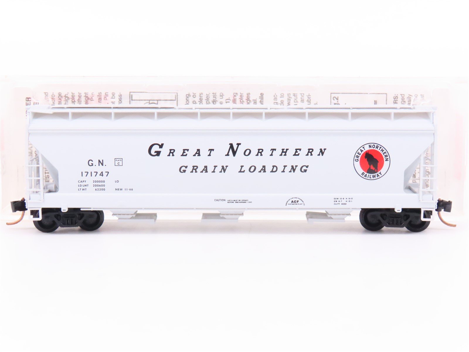 N Micro-Trains MTL 94160 GN Great Northern ACF 3-Bay Covered Hopper #171747