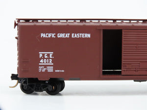 N Scale Kadee Micro-Trains MTL 20970 PGE Pacific Great Eastern 40' Box Car #4012