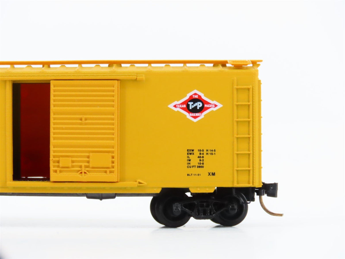 N Scale Kadee Micro-Trains MTL 20590 T&amp;P Texas &amp; Pacific 40&#39; Box Car #41153