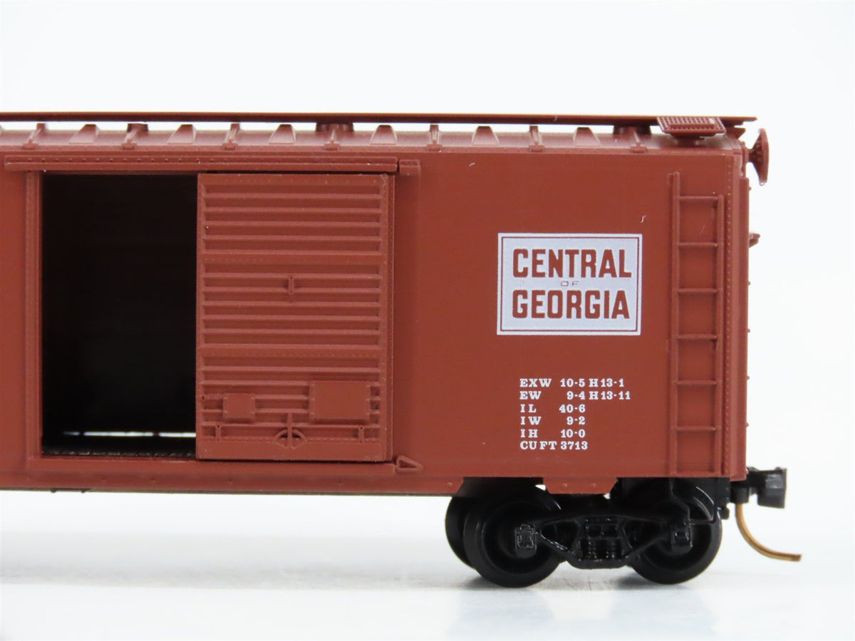 N Scale Kadee Micro-Trains MTL 20920 CG Central of Georgia 40&#39; Box Car #4740